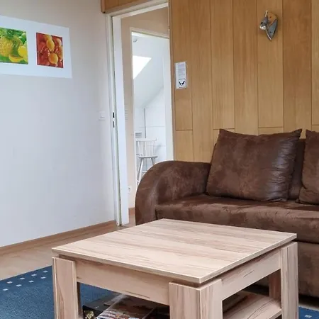 Geert-bakker-strasse Dunja Apartman *